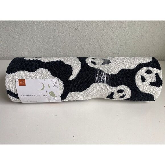 Loloi GHOST Spirited Runner Area Rug 20" x 60" Viral TikTok Halloween NEW - Picture 1 of 13